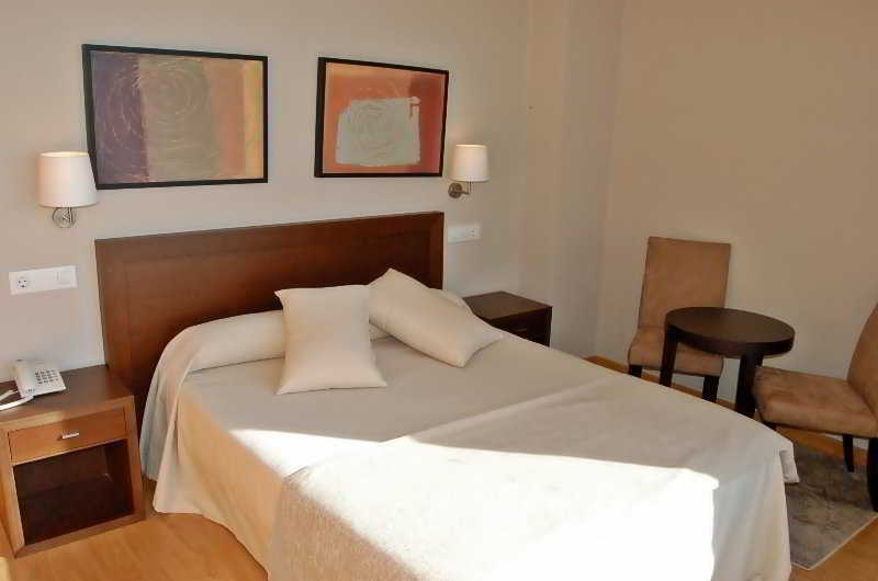 Apartamentos Turisticos Playa De Osmo Corme Bagian luar foto