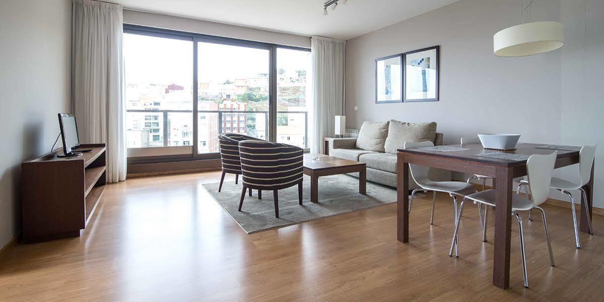 Apartamentos Turisticos Playa De Osmo Corme Bagian luar foto